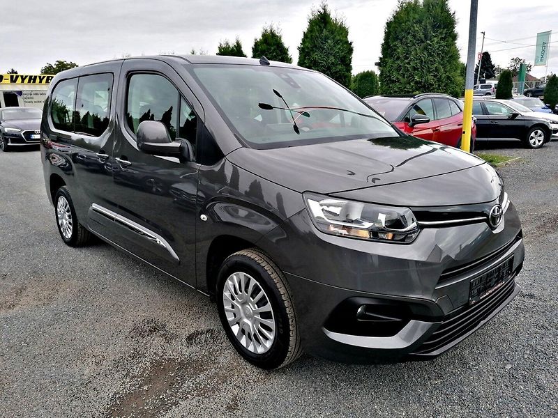 Toyota ProAce City Verso (2021) 1.2 T 7-míst Long,Shuttle - fotka 4 z 26