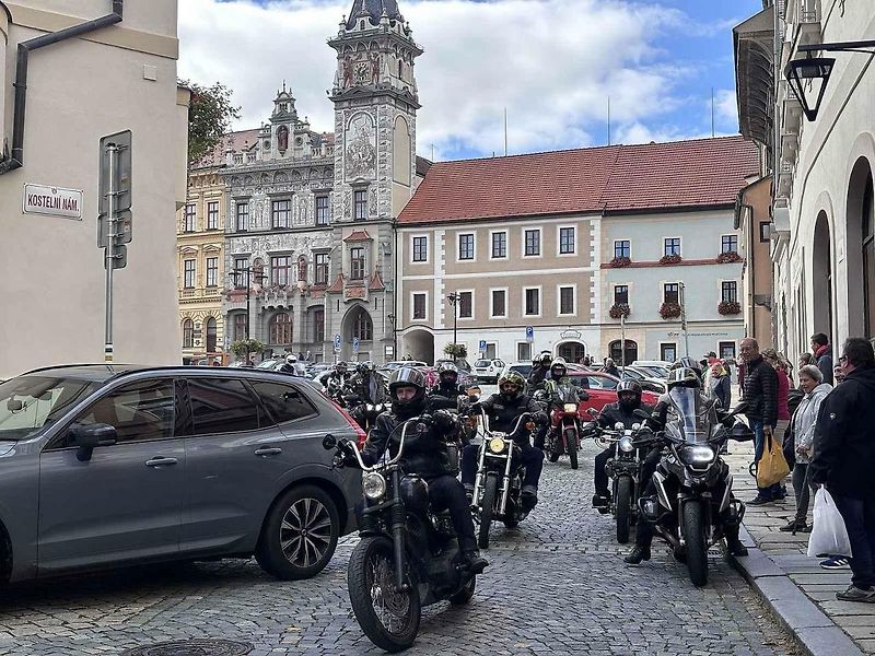 Poslední jízda motosezony 2025 v Prachaticích.