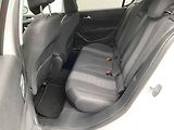 Peugeot 308 (2018) 1.2 PT, Allure, navi - náhled 10