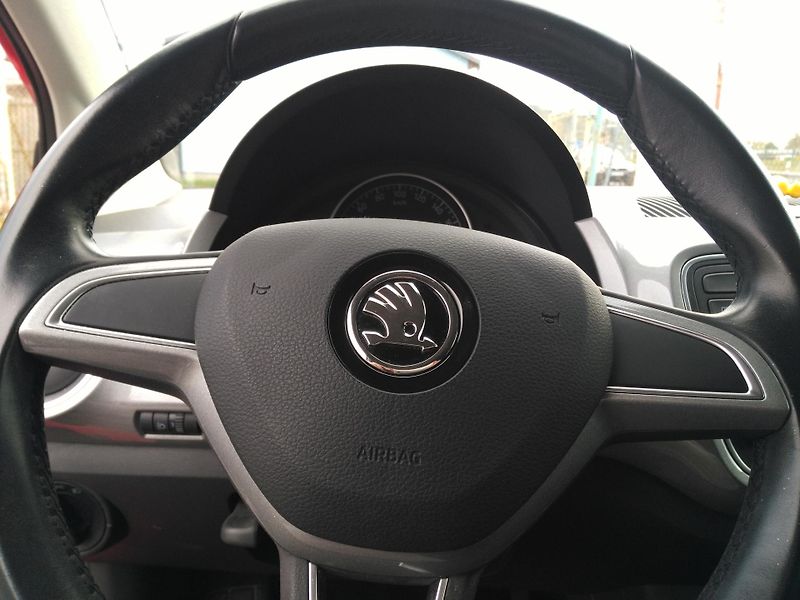 Škoda Citigo 1,0 MPI Automat - fotka 20 z 29