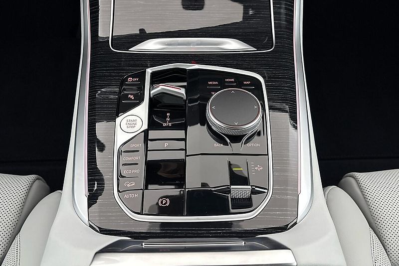 BMW X5 xDrive40d - fotka 19 z 21