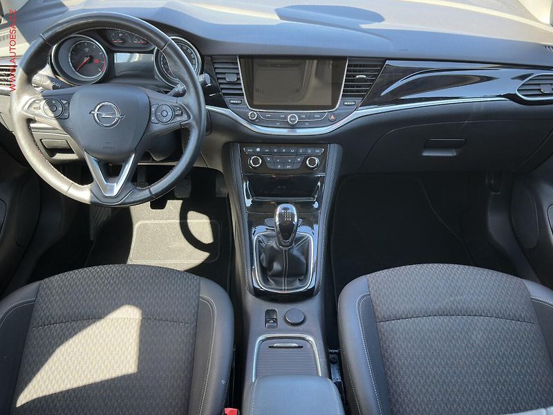 Opel Astra (2018) 1.4 T, ČR, AC, výhřev sed. - fotka 8 z 20