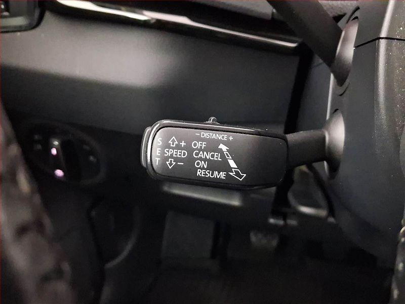 Škoda Karoq (2022) Style 2.0 TDI - fotka 18 z 23