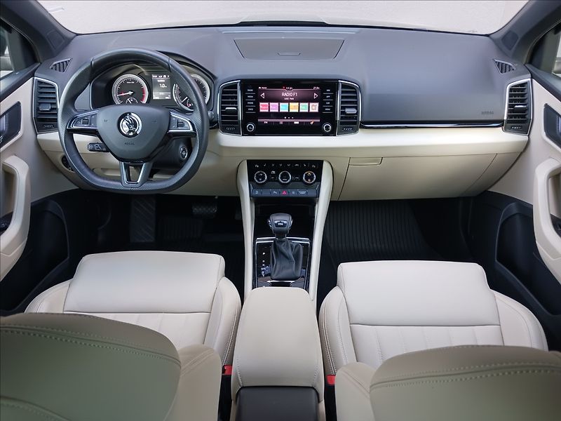 Škoda Karoq 1,5 TSI DSG STYLE - fotka 12 z 32