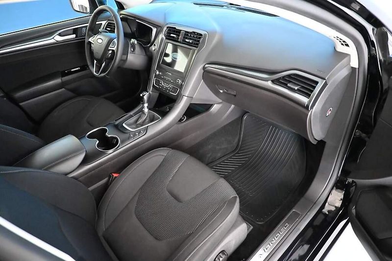 Ford Mondeo (2021) 2.0 TITANIUM Tažné ECOBLUE - fotka 10 z 30