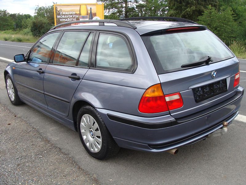 BMW Řada 3 318i, bez koroze - fotka 4 z 24
