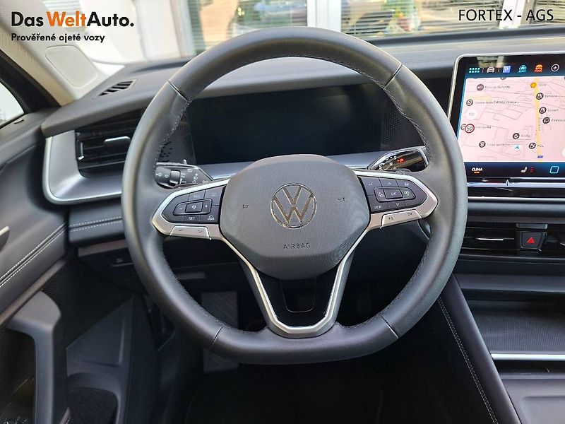 Volkswagen Tayron (2025) 2.0 TDI,142kW,DSG,4x4,Matrix,T - fotka 5 z 35