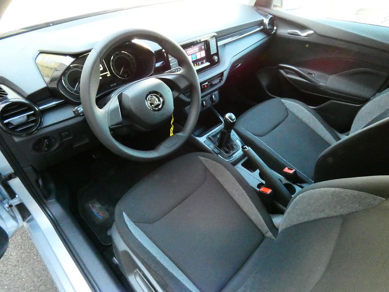 Škoda Fabia IV Active 1.0 MPI /59kW - fotka 5 z 30