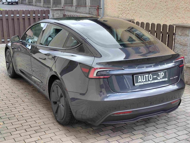 Tesla Model 3 HIGHLAND AWD ACC LED 18ALU - fotka 5 z 17