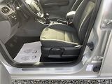 Ford Focus 2.0i 145PS LPG FORD COMBI TOP! - náhled 98