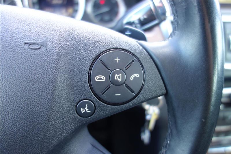 Mercedes-Benz Třídy E 350 CDi 195KW,ELEGANCE. - fotka 29 z 35