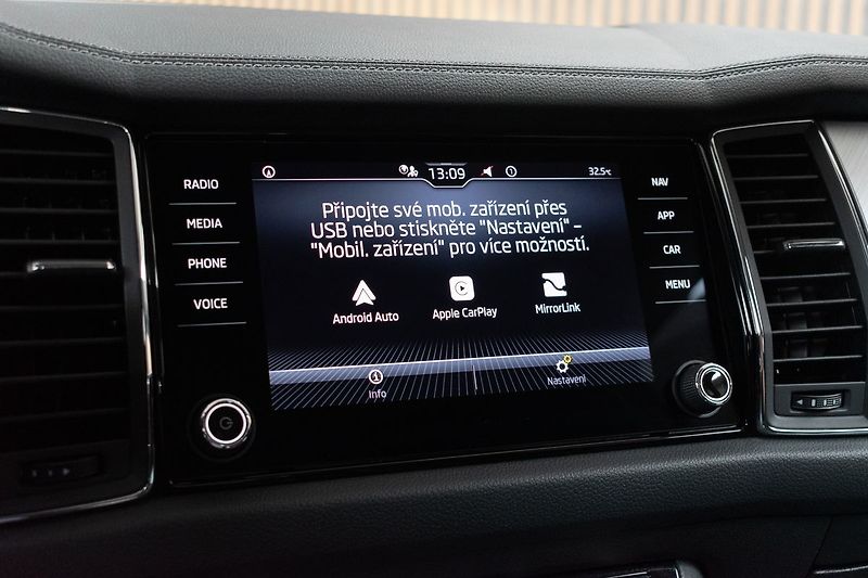 Škoda Kodiaq 2.0 TDI DSG*TAŽNÉ**DPH*ČR 1.M* - fotka 24 z 42