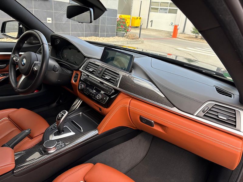 BMW Řada 4 440i xDrive Gran Coupé M 240kW - fotka 17 z 75