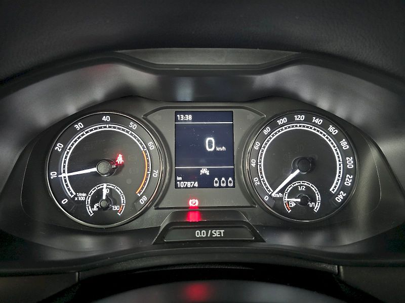Škoda Scala (2022) 1.0TSI 81kW Ambition - fotka 11 z 27