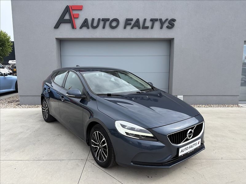 Volvo V40 2,0 i T2 90 KW MANUÁL MOMENTUM - fotografie inzerátu
