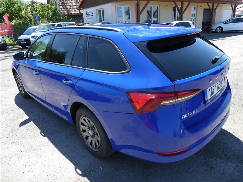 Škoda Octavia 2,0 TDi 85kW DPH, koupeno v ČR - fotka 7 z 32