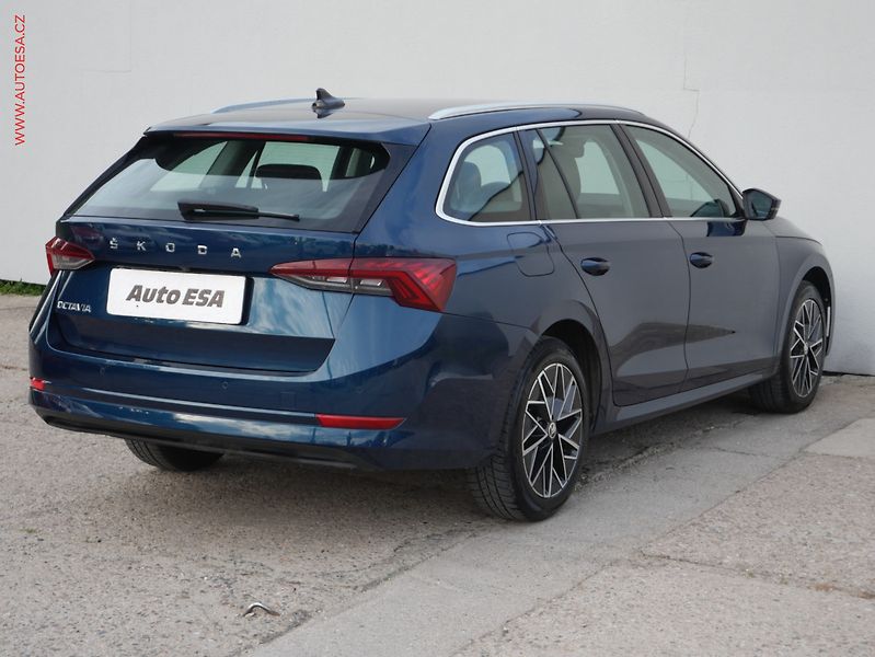 Škoda Octavia (2021) 1.5 TSi, ČR, LED, TZ, park. - fotka 6 z 18