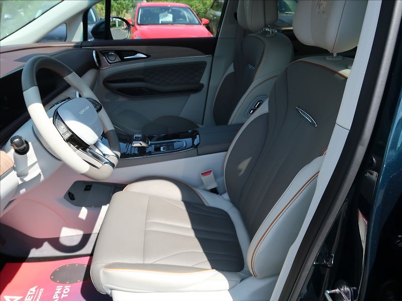 Dongfeng U-Tour 1,5 T,130kW,1majČR,ExclusiveFR - fotka 12 z 37