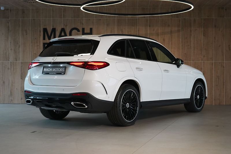Mercedes-Benz GLC 220d 4M AMG, Nezávislé, Tažné - fotka 8 z 50