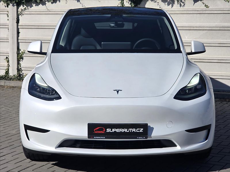 Tesla Model Y 0,0 LFP Ryzen Tažné Enhanced A - fotka 2 z 22