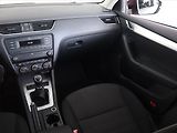 Škoda Octavia (2013) 2.0 TDI, Tempomat - náhled 8