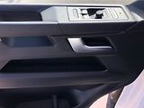 Volkswagen Multivan 6.1 2.0 TDi BULLI - náhled 16