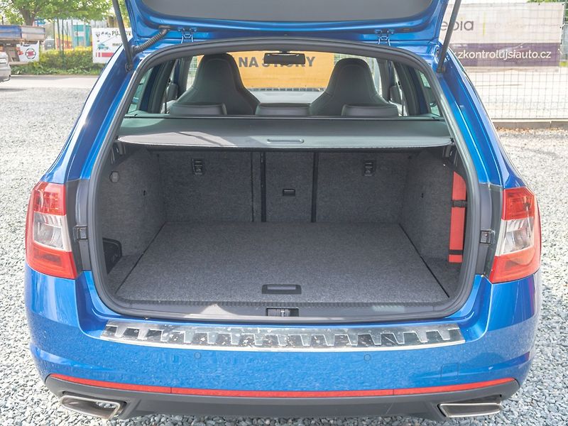 Škoda Octavia (2015) 2.0TDI 135KW RS – NAVIGACE - fotka 38 z 49