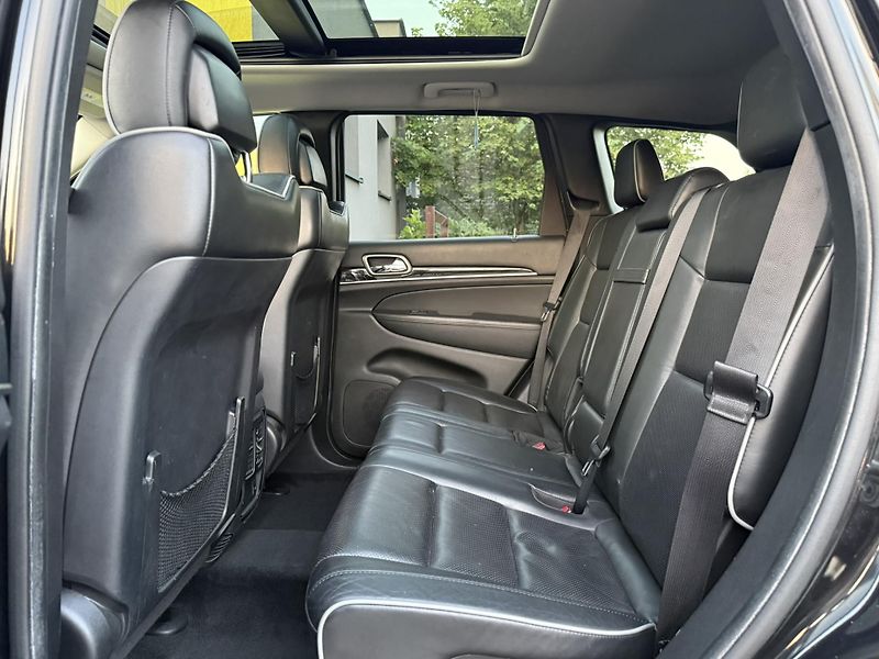 Jeep Grand Cherokee (2012) 3.0CRDi  OVERLAND! 178tKM!! - fotka 8 z 21