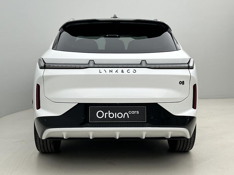 Lynk & Co 08 (2026) MORE PHEV - fotka 10 z 57