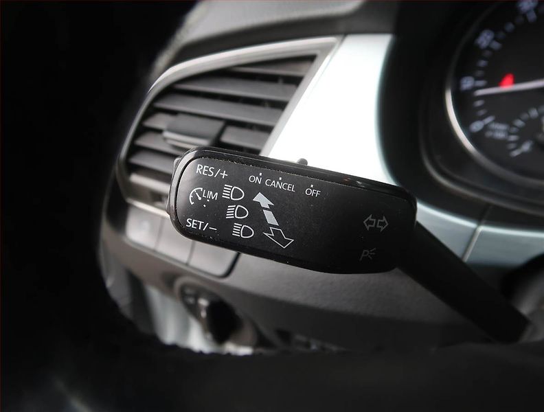 Škoda Fabia (2015) 1.2 TSI, Tempomat - fotka 17 z 17