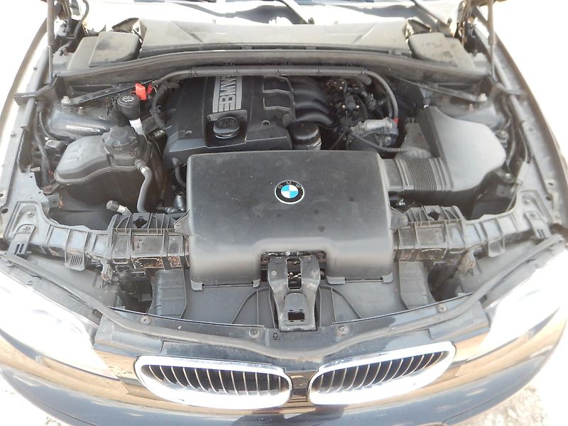 BMW Řada 1 116i, KLIMA, SERVISKA - fotka 23 z 29