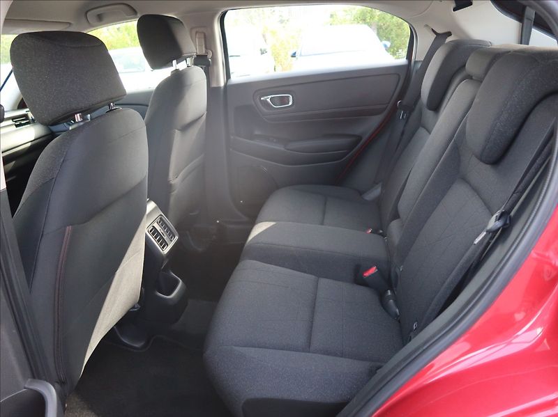 Honda HR-V 1,5 i-MMD,96kW,1majČR,e-CVT,DP - fotka 20 z 26