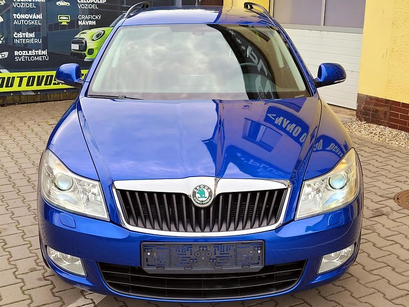 Škoda Octavia 1,2TSi *SERV.KN* Xenony        - fotka 2 z 46