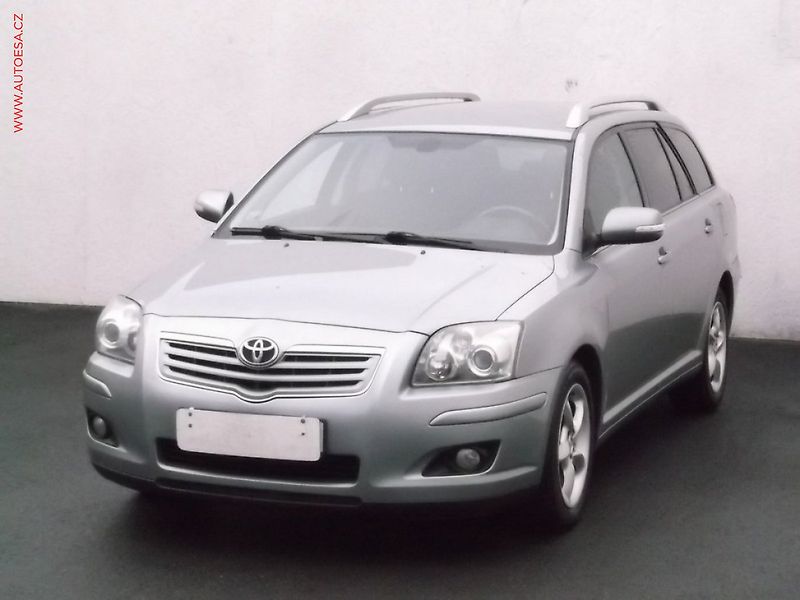 Toyota Avensis (2004) 1.8 VVT, TZ, +kola - fotka 3 z 3