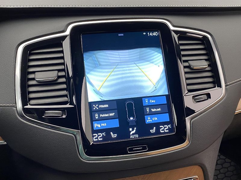 Volvo XC90 B5 AWD INSCRIPION AUT CZ - fotka 51 z 54