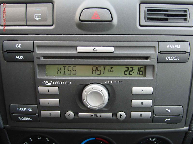 Ford Fiesta (2006) 1.25i, AC - fotka 13 z 14