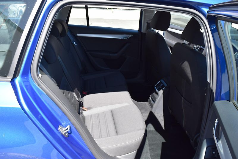 Škoda Octavia (2018) 1.4TSI 110kw AMBITION APP OPS  - fotka 38 z 43