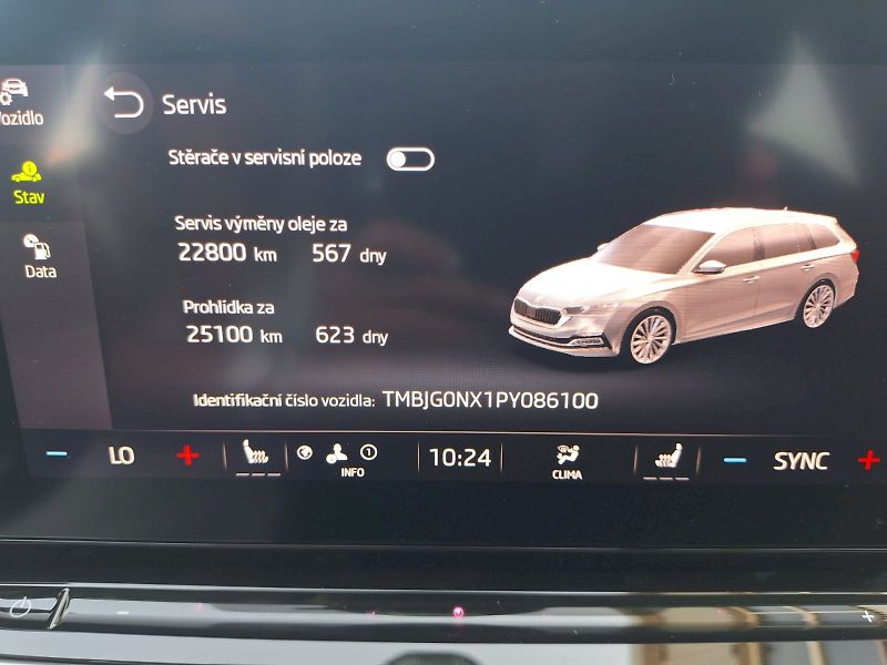 Škoda Octavia (2023) COMBI / 2.0 TDI / 85 kW / 6MP - fotka 23 z 33
