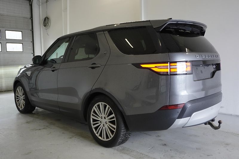 Land Rover Discovery   3,0 TDV6 4WD AUTOMAT - fotka 8 z 36