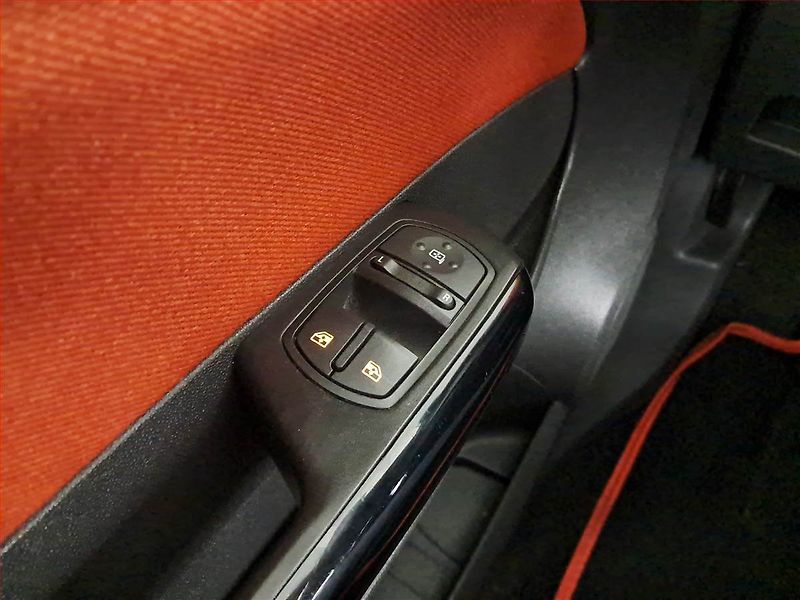 Opel Corsa (2008) 1.2, po STK, Klima, v provozu - fotka 17 z 17