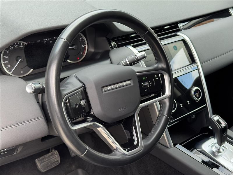 Land Rover Discovery Sport 1,5 P300e S AT AWD ČR DPH - fotka 10 z 31