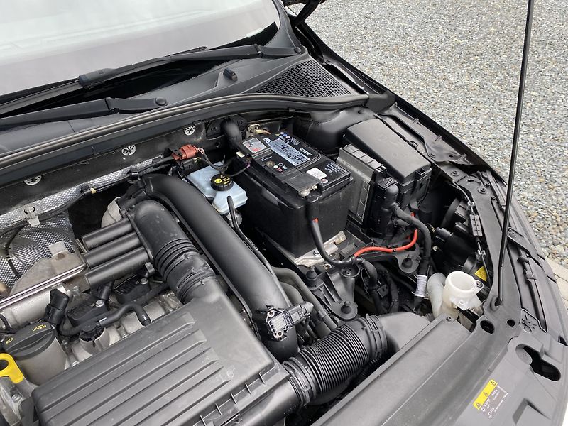 Škoda Octavia 1.4 TSI 110kW - 1xMAJ. - NAVI - fotka 44 z 45