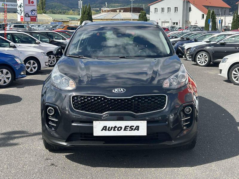 Kia Sportage (2017) 2.0CRDi 4x4, AT. výhřev sed. - fotka 2 z 19