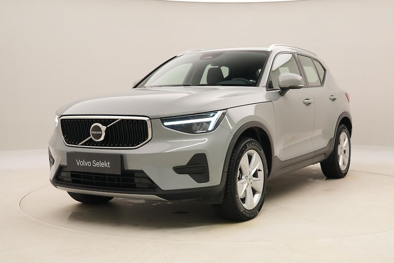 Volvo XC40 B3 CORE AUT CZ - fotografie inzerátu