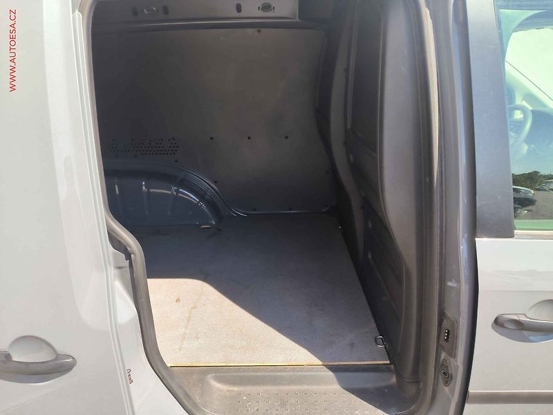 Volkswagen Caddy (2016) 1.6TDi, TZ, +kola - fotka 8 z 20