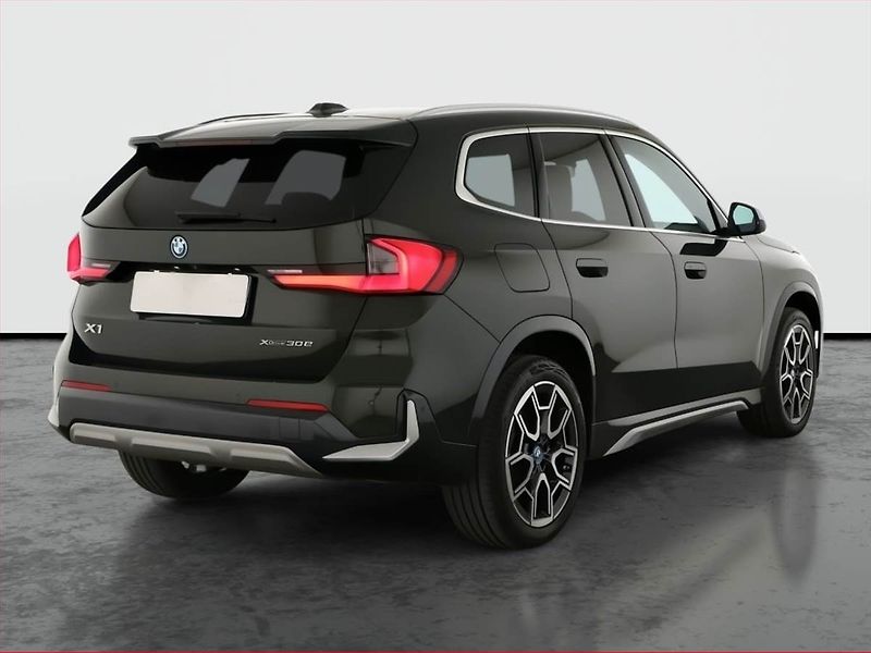 BMW X1 (2023) xDrive30e - fotka 5 z 29