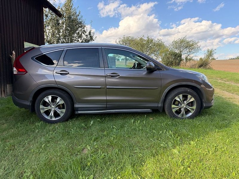 Honda CR-V (2013) - fotka 6 z 36