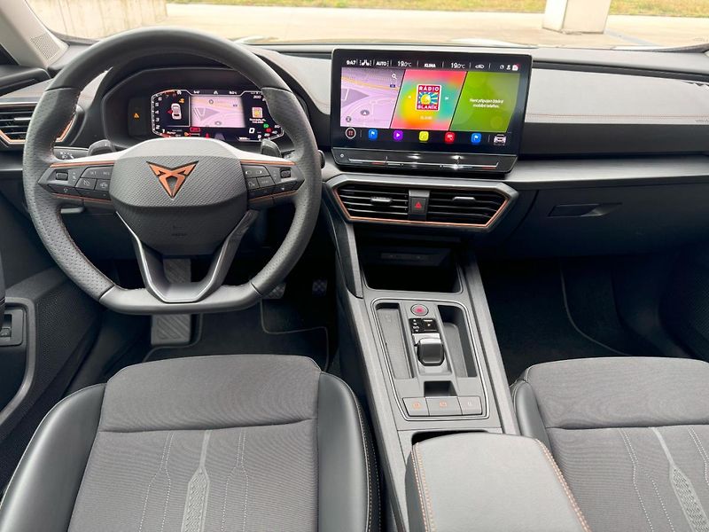 Cupra Formentor (2024) 1,5 TSI 150k DSG  - fotka 18 z 35