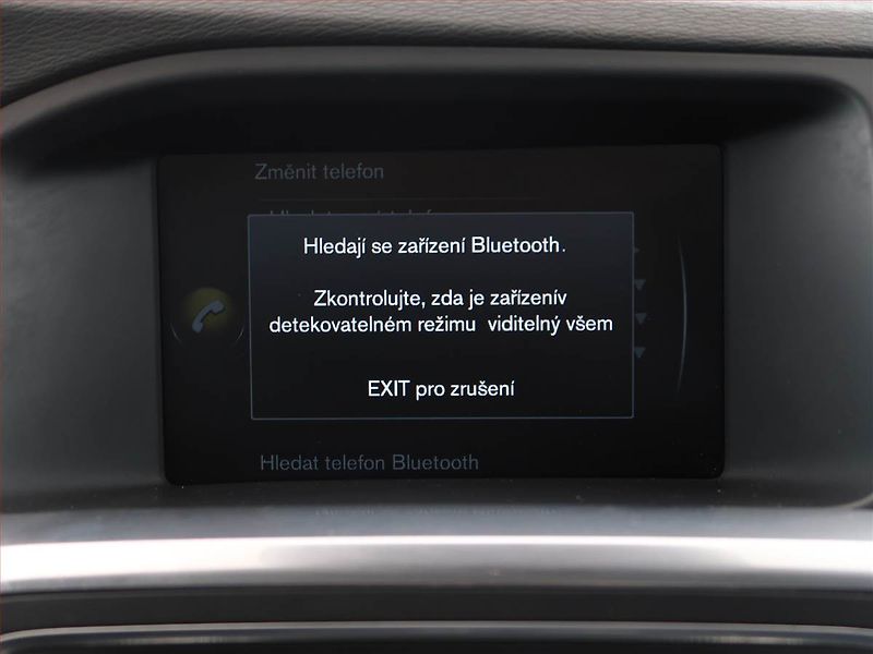 Volvo S60 (2014) D4 Polestar, Xenony, Tempomat - fotka 17 z 19