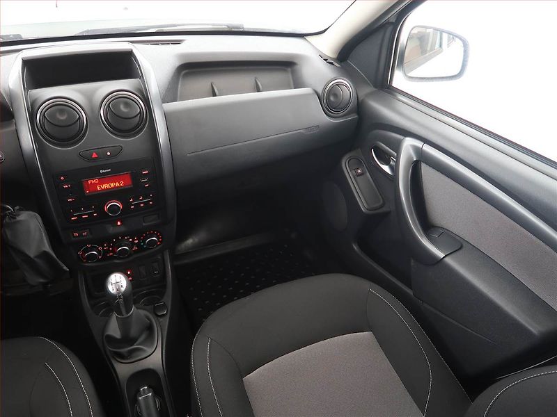 Škoda Octavia (2013) 1.2 TSI, Park. senzory - fotka 8 z 17